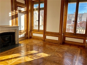 t2 à la location -   69006  LYON 6E ARRONDISSEMENT, surface 55 m2 location t2 - UBI477974696